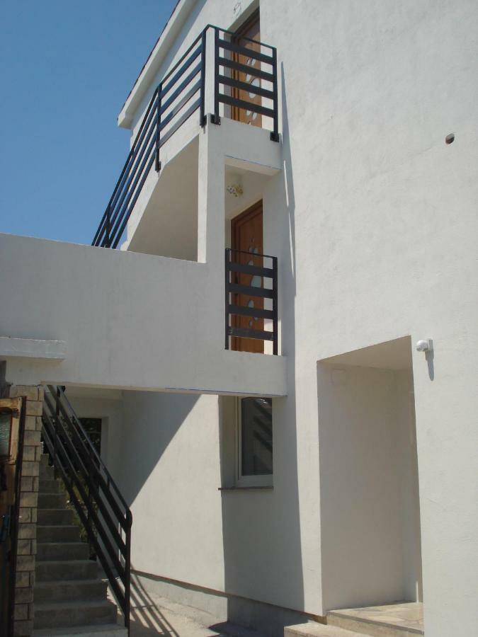 Apartment เปรมันตูรา ภายนอก รูปภาพ